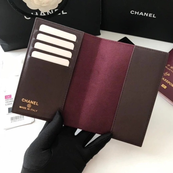 HyperPeter PASSPORT CHANEL HOLDER 0809